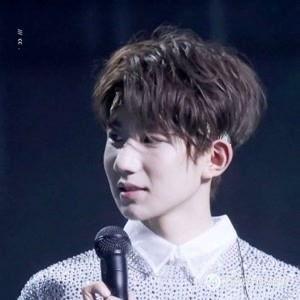 王源所有资料,青春偶像的蜕变与成长之路